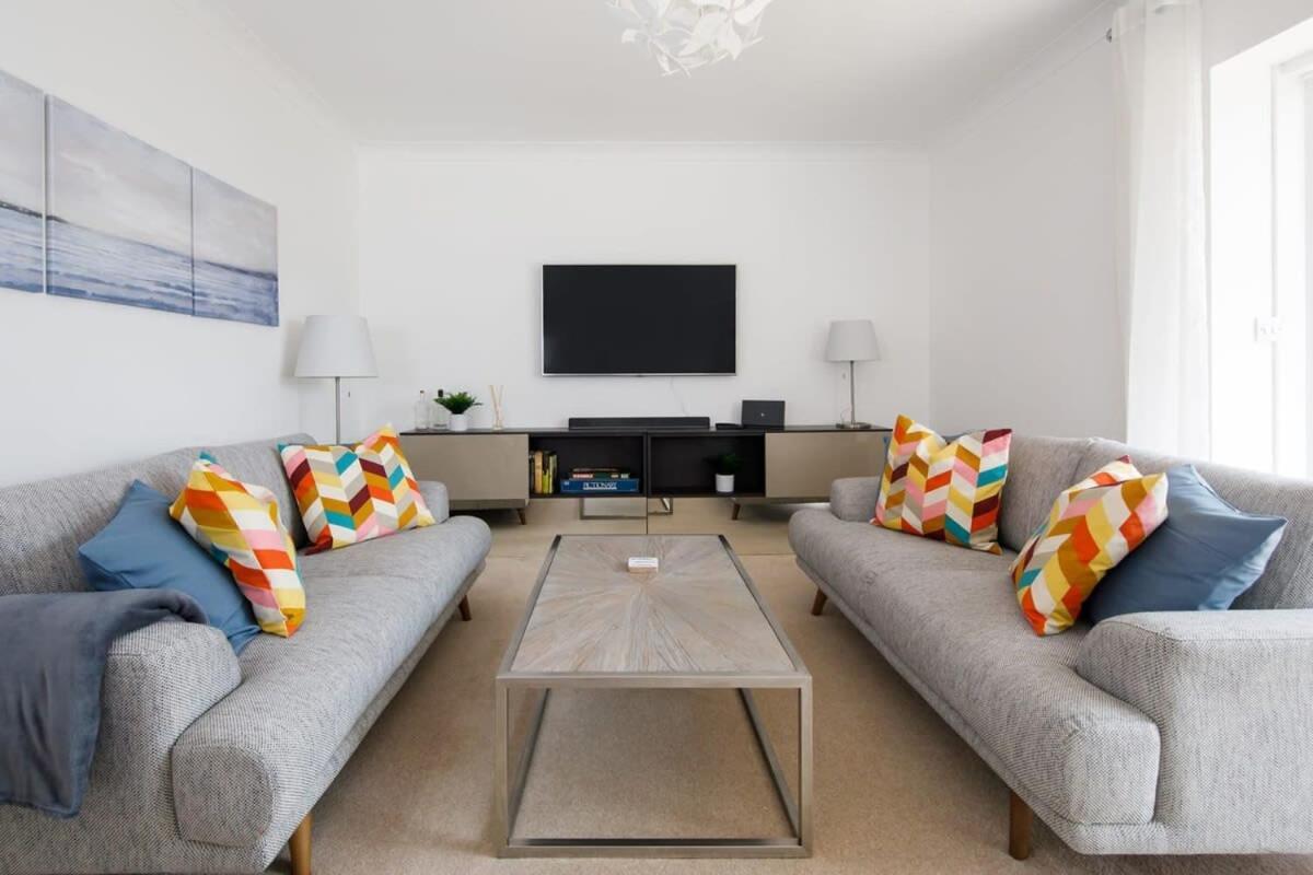 Modern & Stylish Seaside Family Home Chichester Bagian luar foto