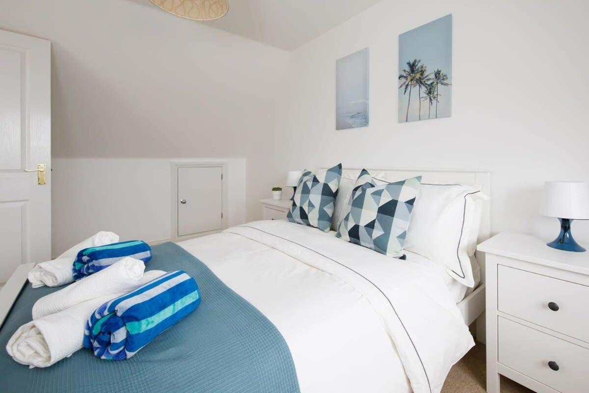 Modern & Stylish Seaside Family Home Chichester Bagian luar foto